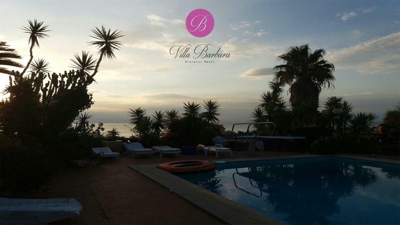 Villa Barbara Giardini Naxos Bagian luar foto